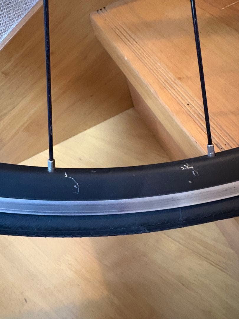 Shimano WH-RS100 クリンチャーホイール