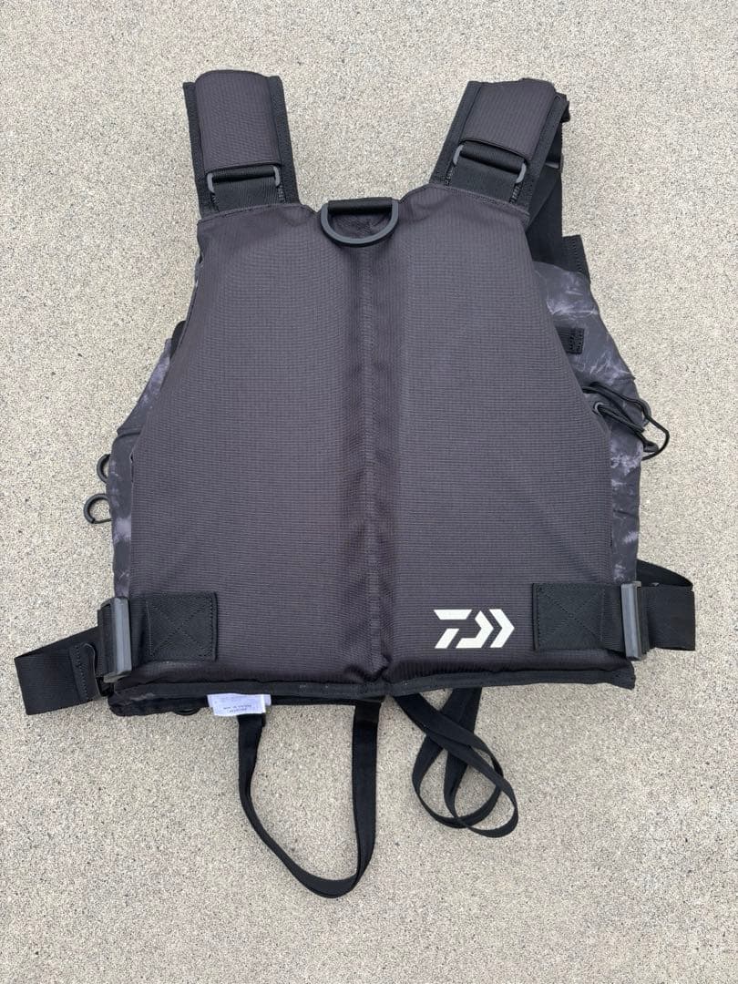 Daiwa フィッシング用ライフジャケット ブラック
