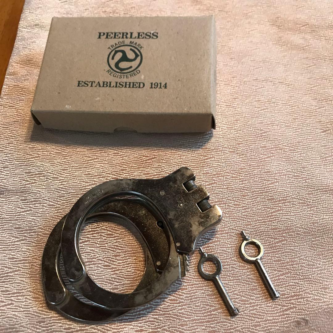 本物ピアレス社手錠