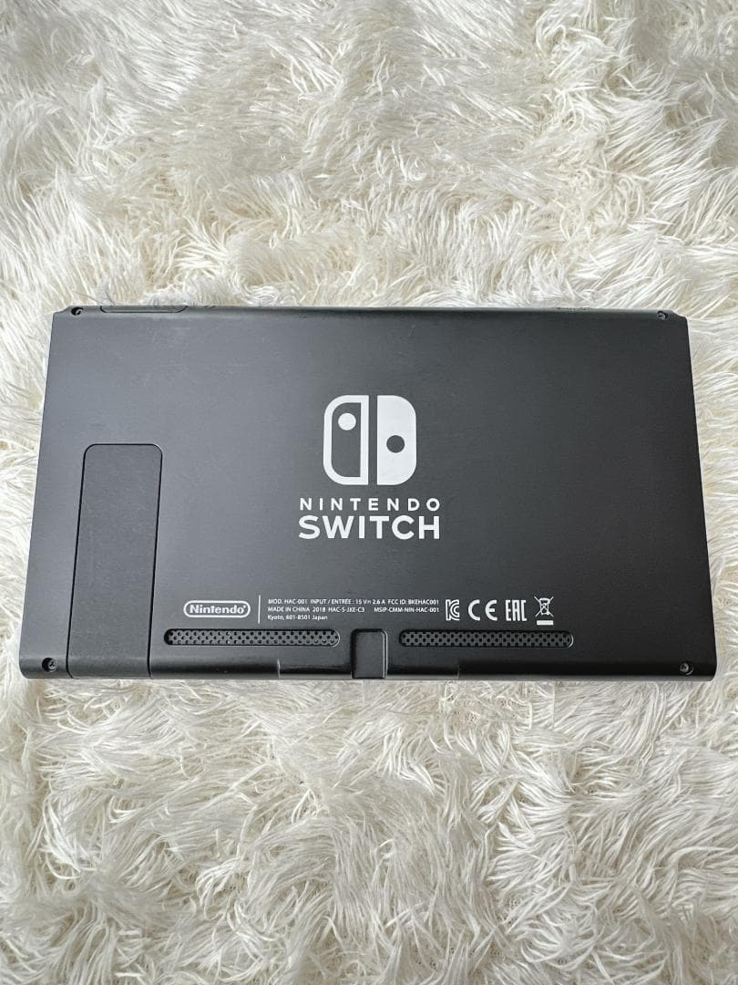 Nintendo Switch ニンテンドースイッチ 本体のみ 2018年製