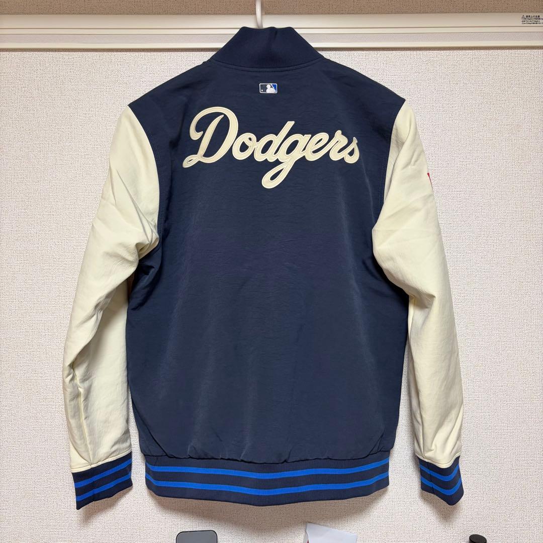 Nike MLB LAドジャース　シティコネクト　ブルゾン　スタジャン　Mサイズ