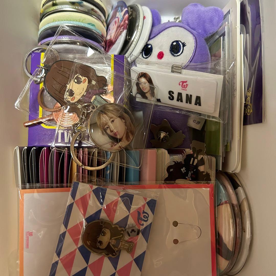 twice グッズ まとめ売り うちわ トレカ アルバム 缶バッジ など