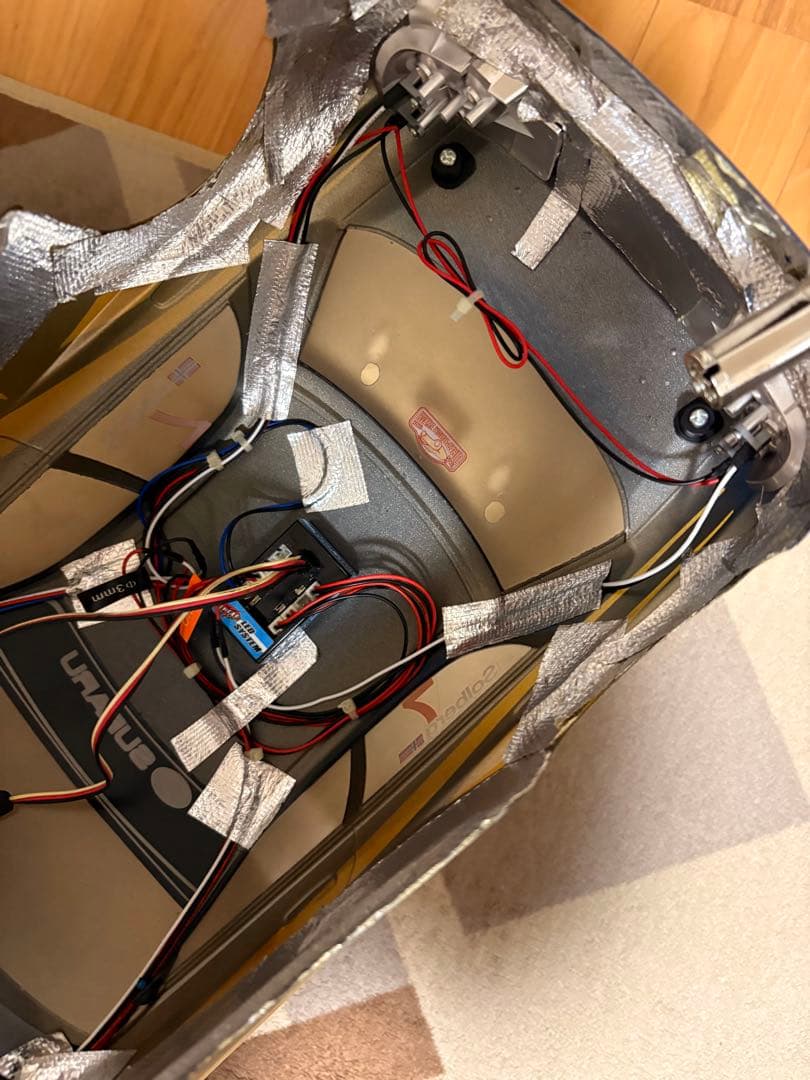 SUBARU WRX STI 1/10スケール 塗装済みボディ　TT-02 箱付