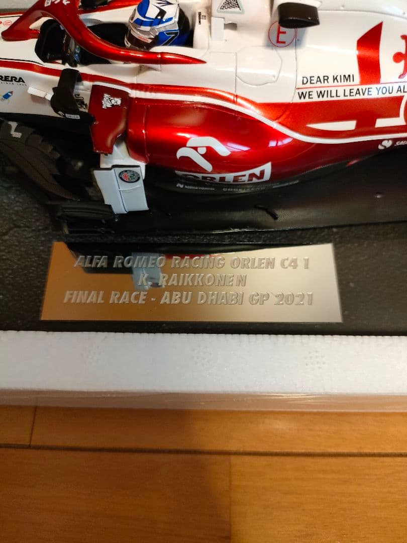 アルファロメオF1c41ミニカー1/18キミライコネン　ラストラン