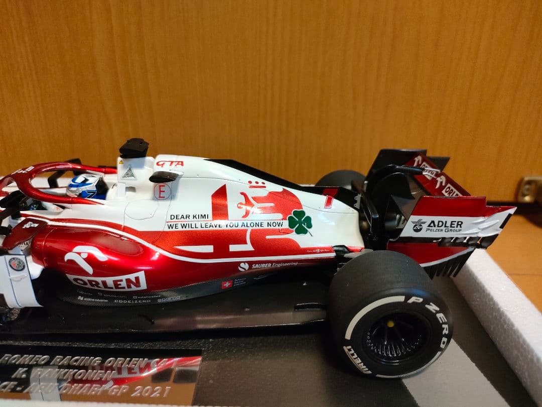 アルファロメオF1c41ミニカー1/18キミライコネン　ラストラン