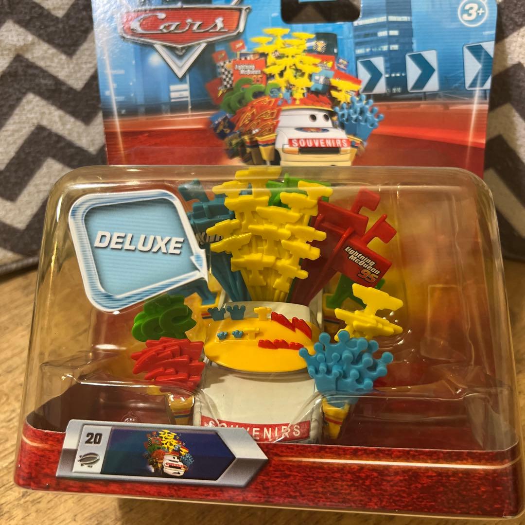 マテルCars 海外限定　デラックス Brian パークモータース