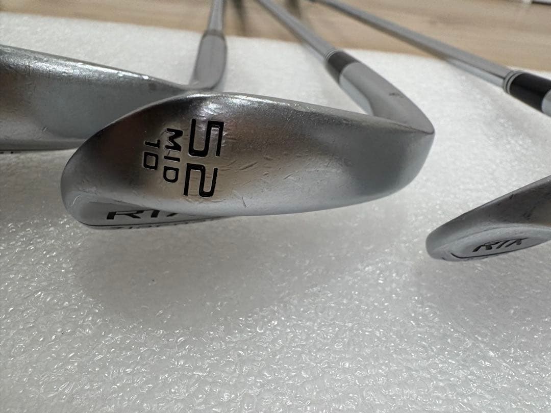 Cleveland RTX 4ウェッジ、48度、52度、58度のロフト角中古品