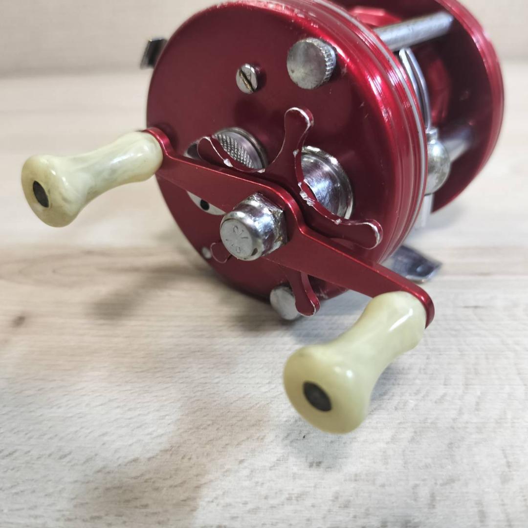 ☆ABU GARCIA アブ アンバサダー 5000 4ネジ　ビンテージリール