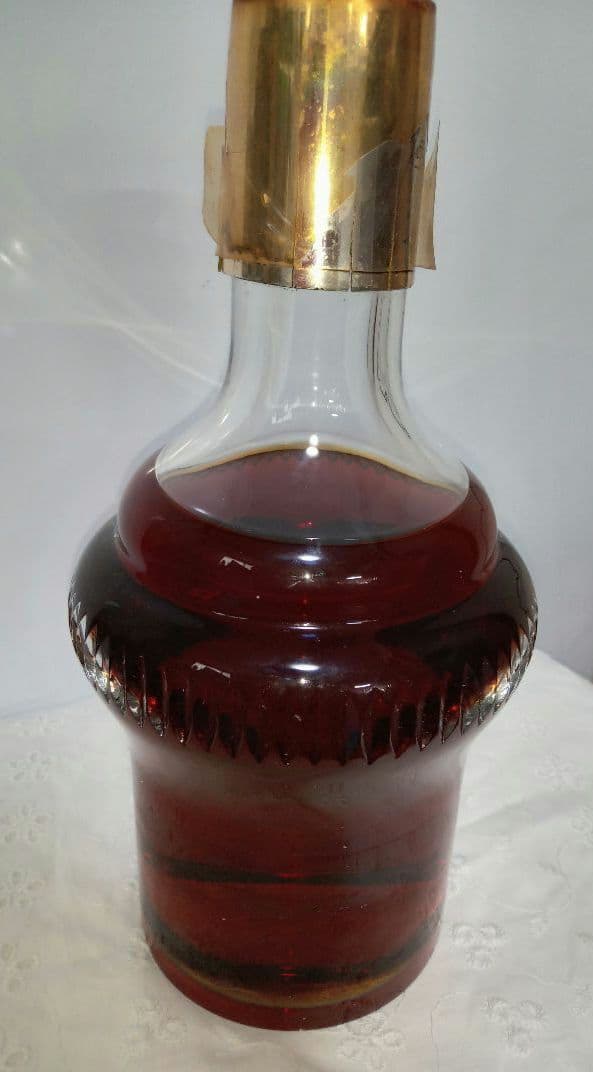 カミュー シルバートップ バカラ クリスタルボトル