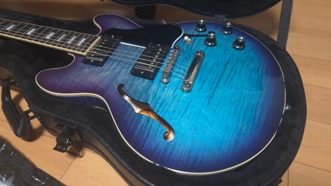 ギター Gibson ES-339 Figured Blueberry Burst