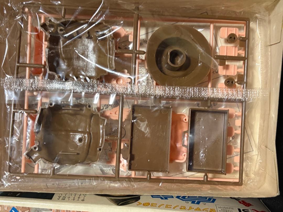 未組立 バンダイ プラモデル 寅さん 男はつらいよ ゼンマイ バンザイ