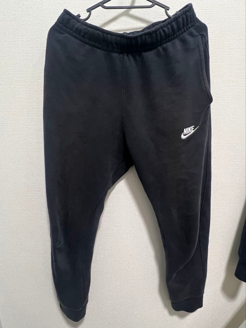 NIKE ２点上下まとめ売り　パーカーMサイズ　パンツSサイズ