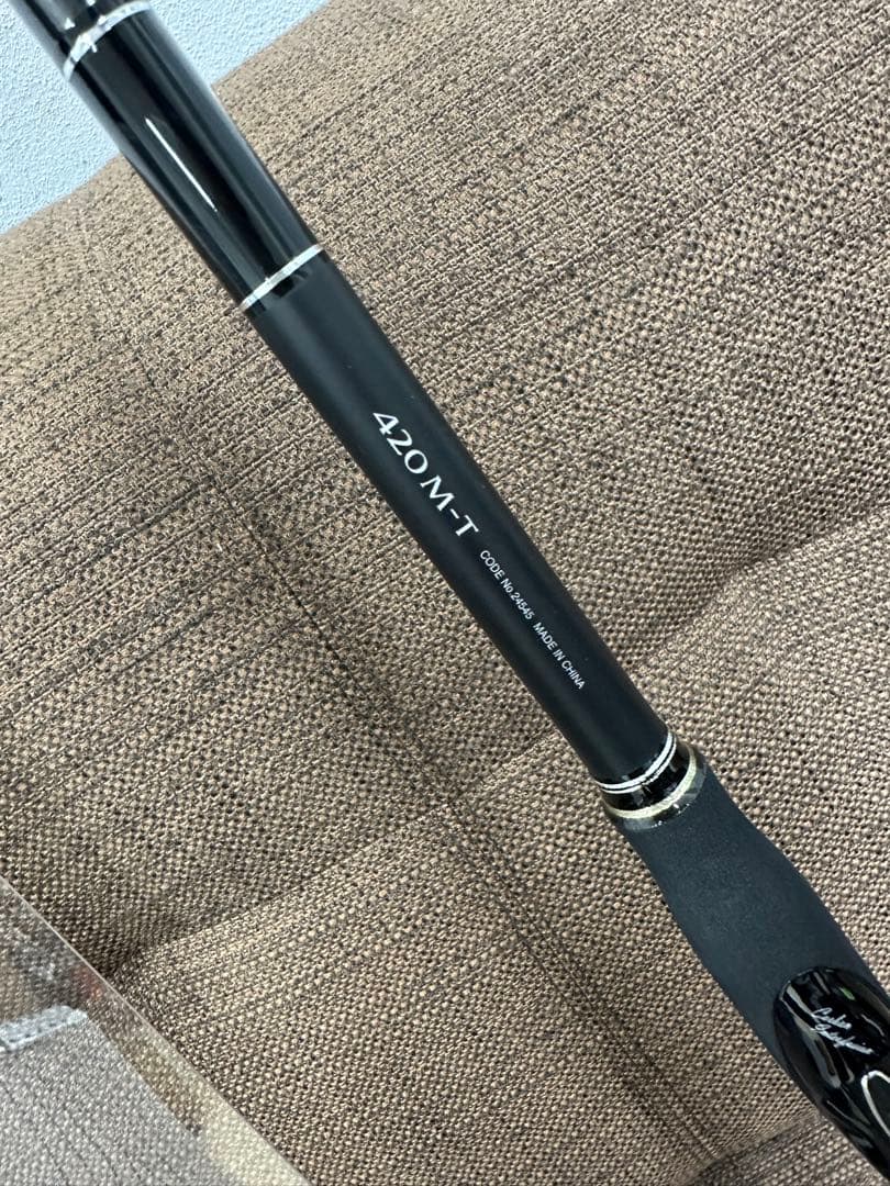 ⑤ シマノ SHIMANO ボーダレス　BORDERLESS BB 420M-T