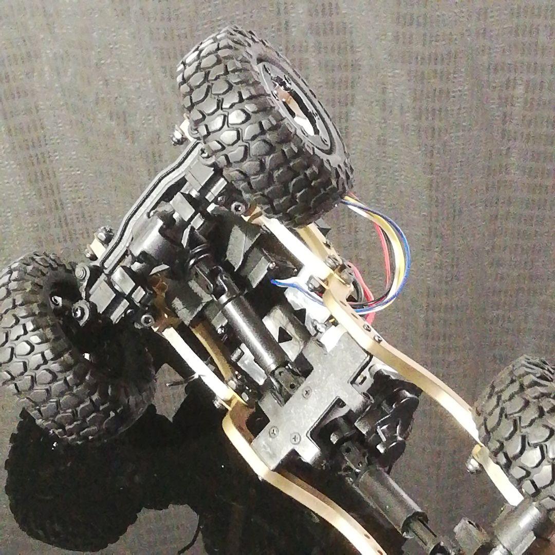 1/24 RC　4WD リーフスプリング　ラダーフレーム　8Oハイラックス付