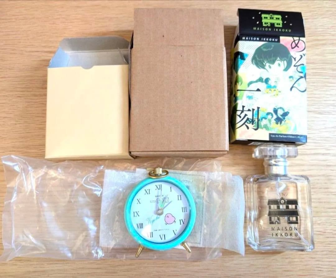 高橋留美子展　めぞん一刻　時計　おまけ（香水）