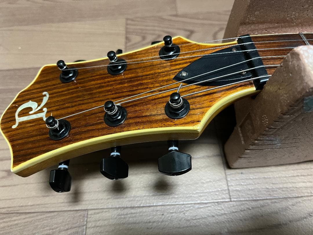 B.C.RICH モッキンバード ギター Mockingbird　虎目ブラック