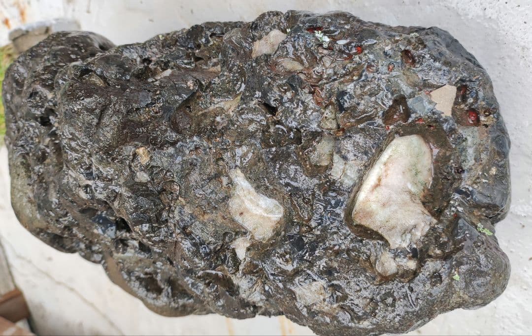 大迫力　溶岩石　インテリア