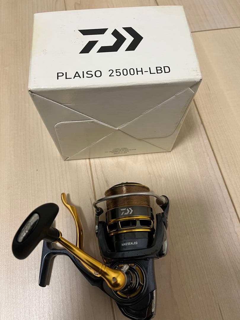 あかさ  ダイワ　PLAISO2500HーLBD