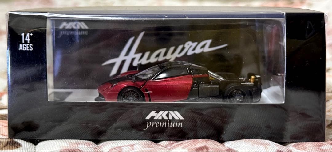 HKM プレミアム 1/64 パガーニ ウアイア 濃い赤色