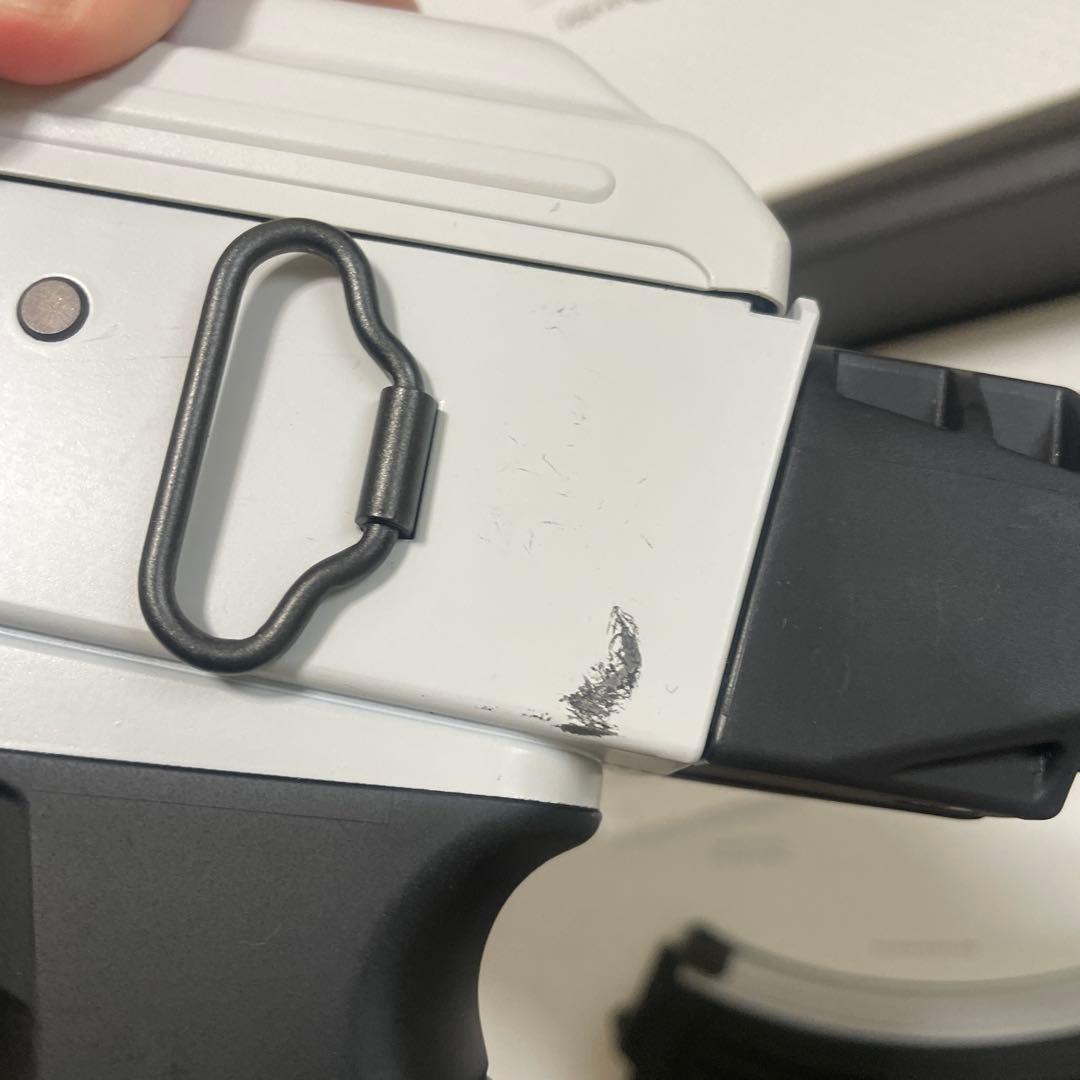 東京マルイ　次世代電動ガンAKホワイトストーム　マガジンバッテリーセット