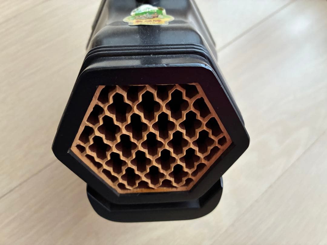 二胡　蛇皮製　ケース付き