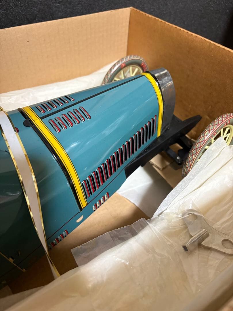 ★PAYA・パジャ★ブガッティ1930:ゼンマイで動きます：箱・保証書付き