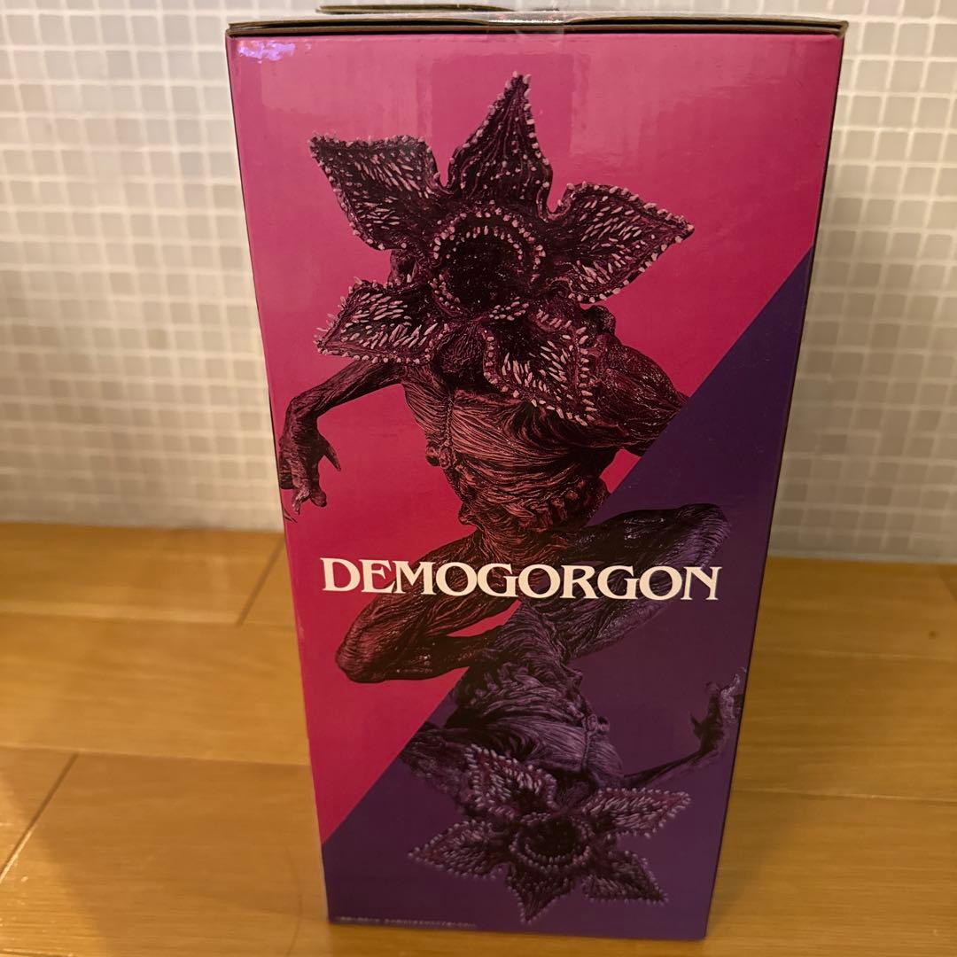 STRANGER THINGS DEMOGORGON フィギュア　デモゴルゴン