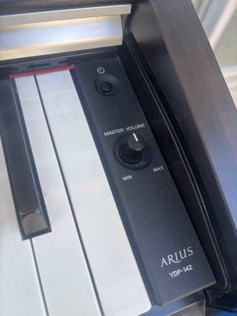 【送料込‼️】YAMAHA 電子ピアノ YDP-142B