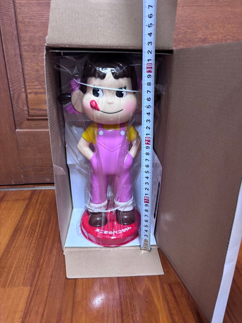 ペコちゃん フィギュア 約30cm 未開封