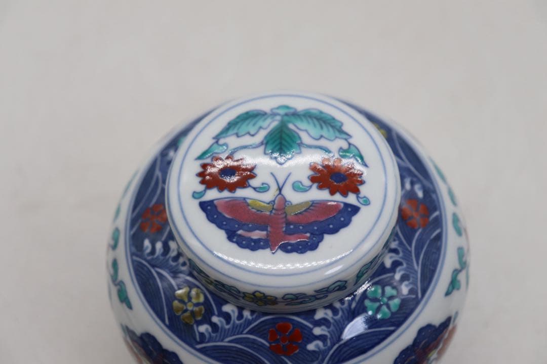 茶壺　景徳鎮製　大明成化年製とう彩壺写　送料込み251018