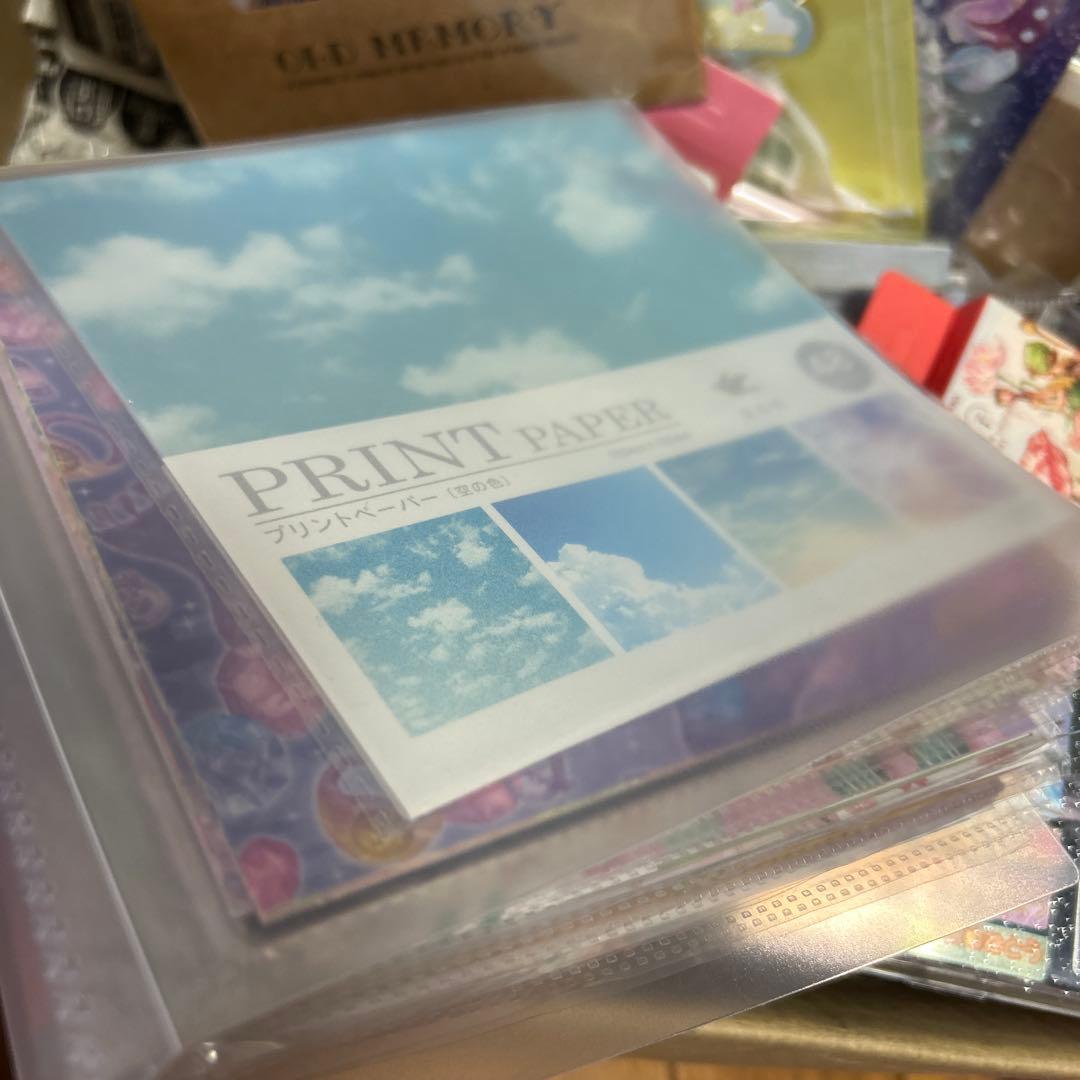 紙モノまとめ売り⭐️訳あり処分、海外コラージュ素材紙、シールメモ、スタンプ、雑貨等