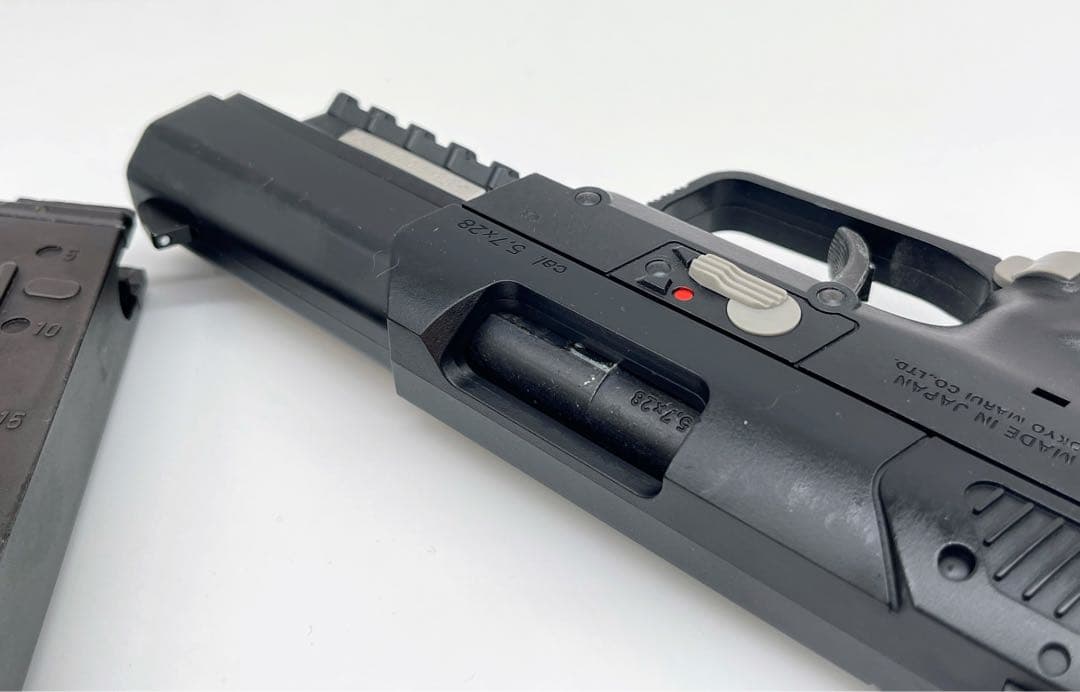 東京マルイ ブローバックガスガン FN5-7 ファイブセブン ☆オマケガス付き