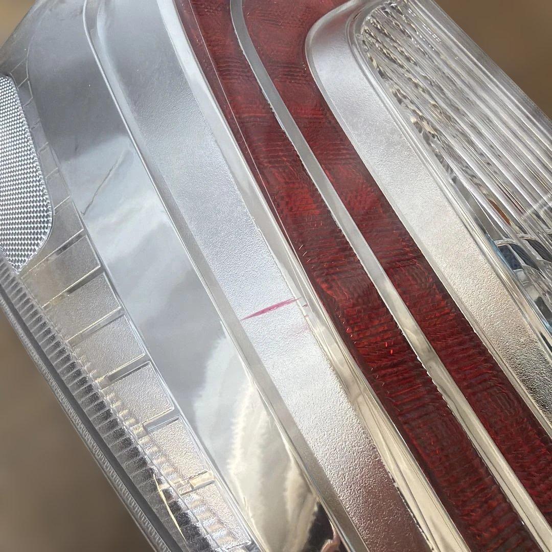 プリウス 30系LED 左テールランプ