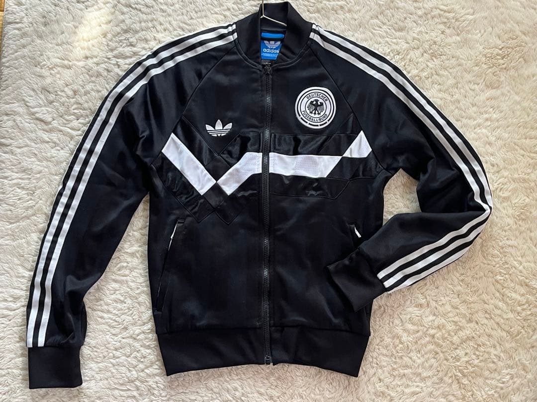希少！adidas 1992 vintage ドイツ代表ジャージ　ブラック　s