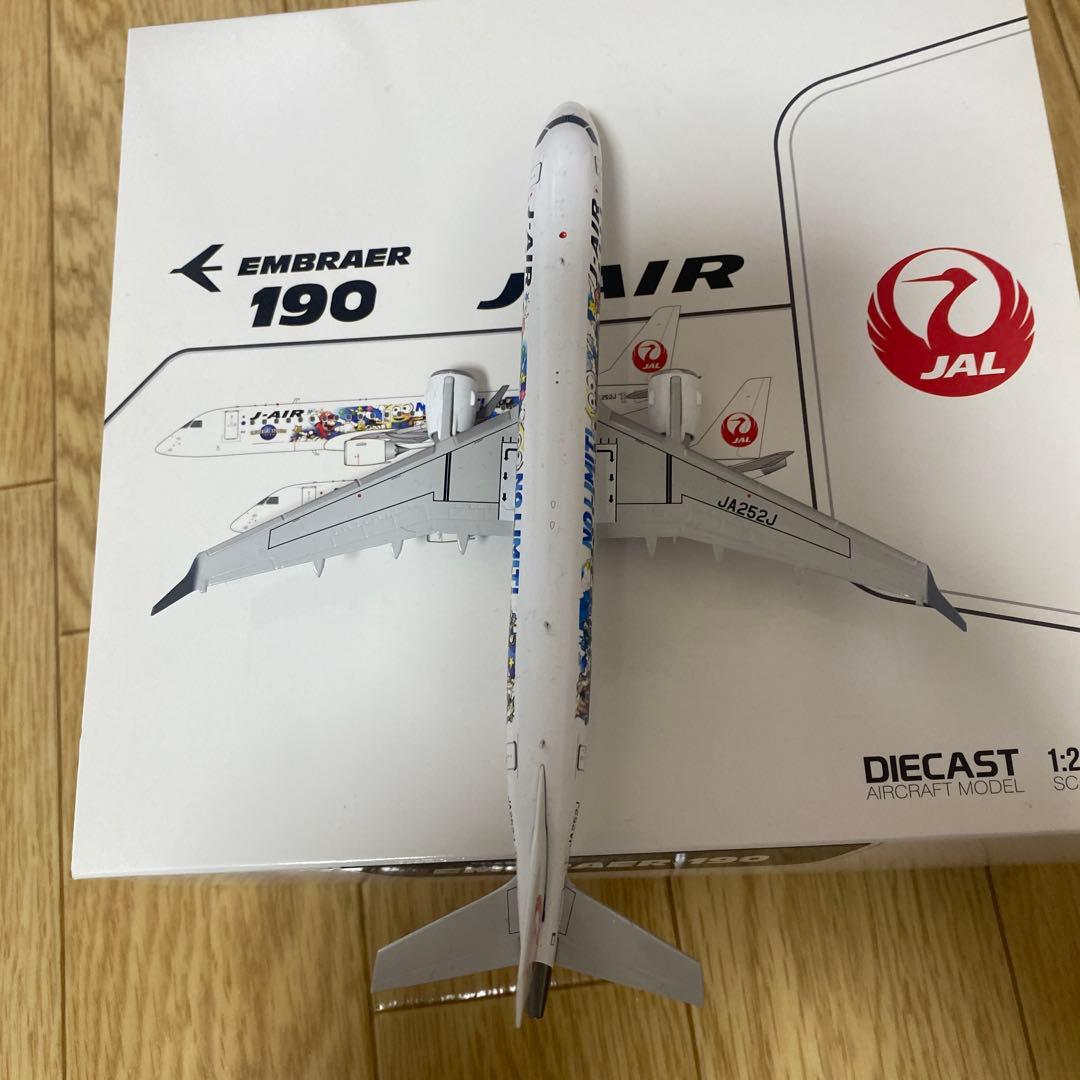 JAL E190 JA252J ユニバーサルスタジオジャパン塗装