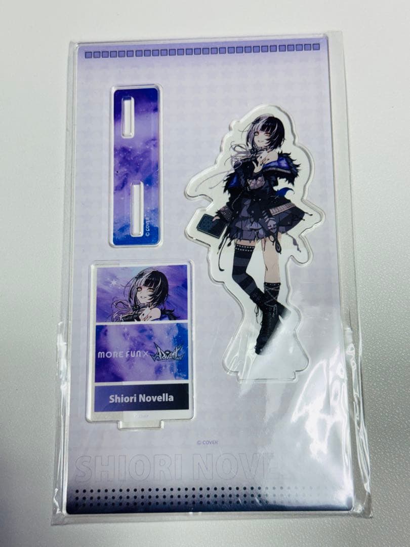 シオリ・ノヴェラ ホロライブ 台湾限定 萌番 コラボカフェ　アクリルスタンド