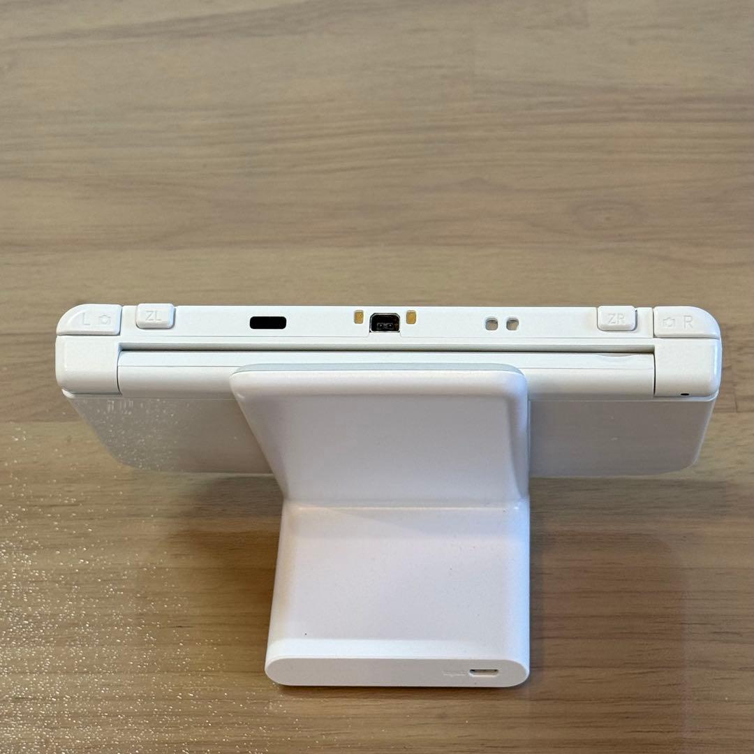 7-062 Newニンテンドー3DS LL パールホワイト
