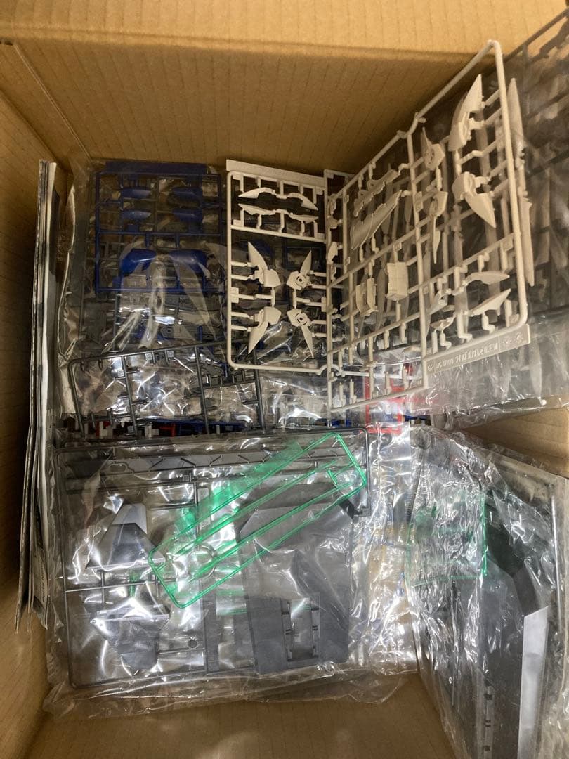 ガンプラ　hg mg rg など　ジャンクパーツ大量まとめ売り