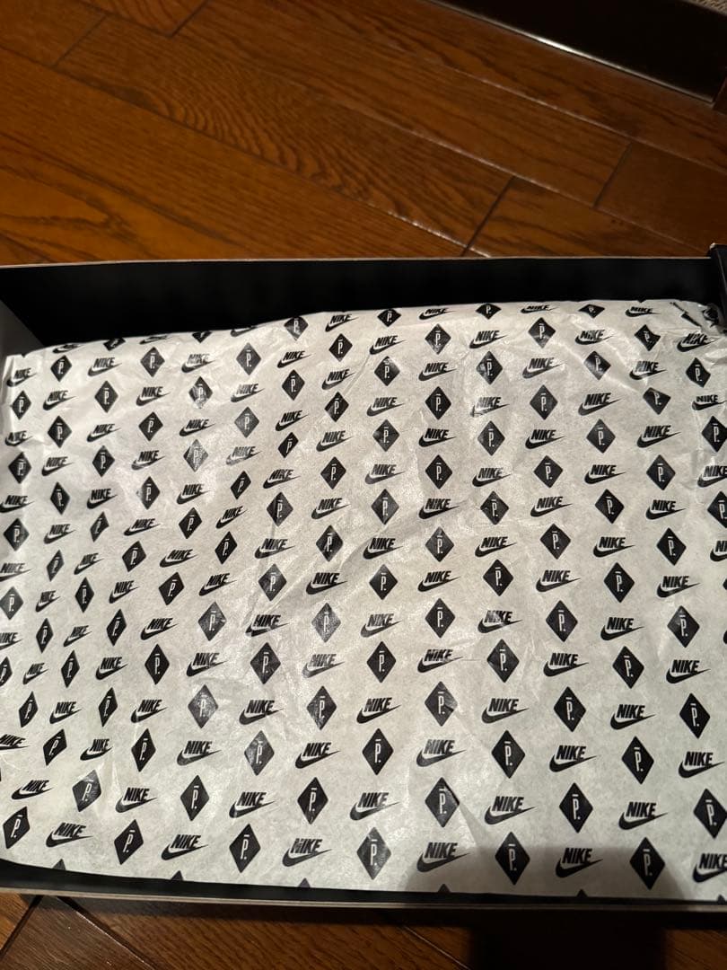 nike AIR SHAKE NDESTRUKT PIGALLE ピガール