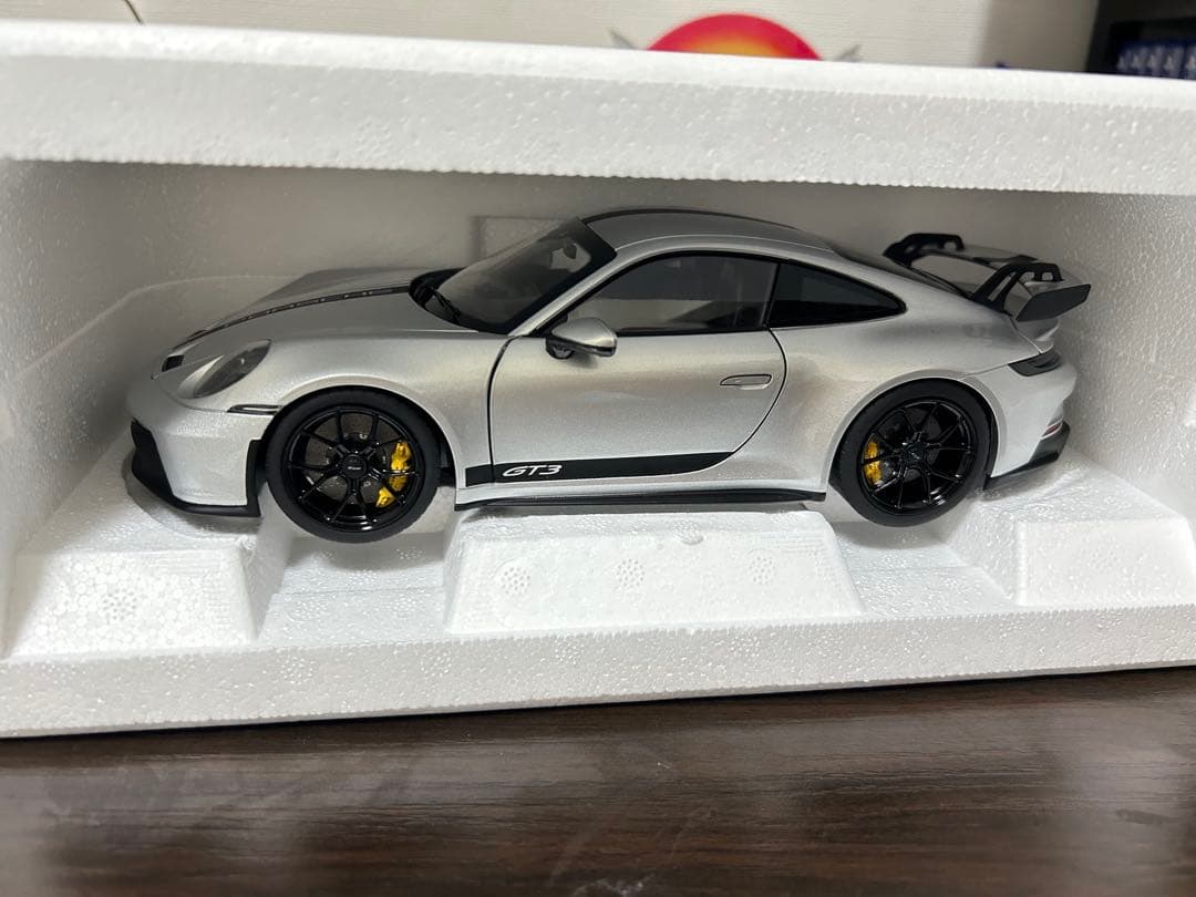 ノレブNOREV ポルシェ911 GT3 1/18ミニカー