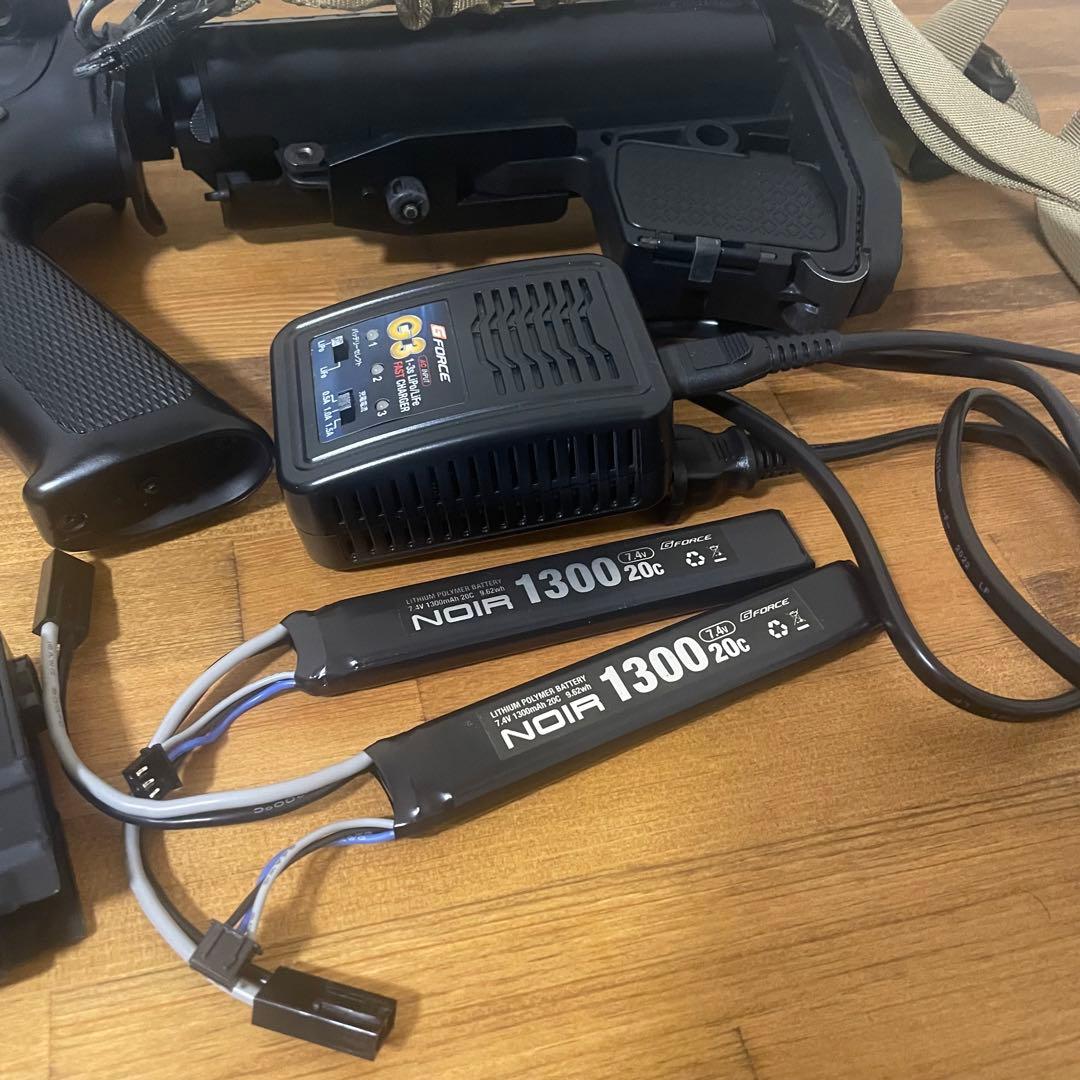 東京マルイ次世代M4 CQB-R セット　Vector Optics 付