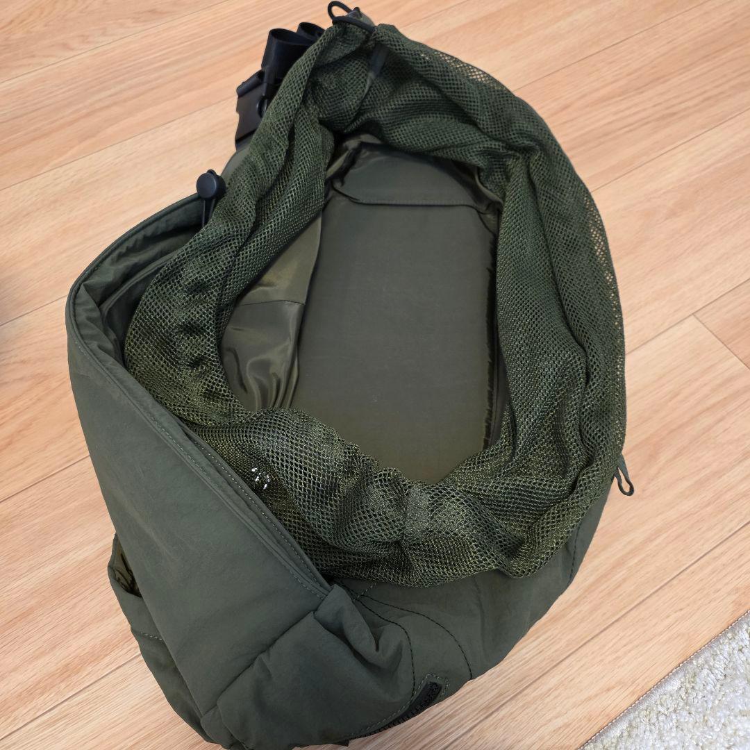 【美品】MATIE スリングバッグ Direction by 有末麻祐子 カーキ