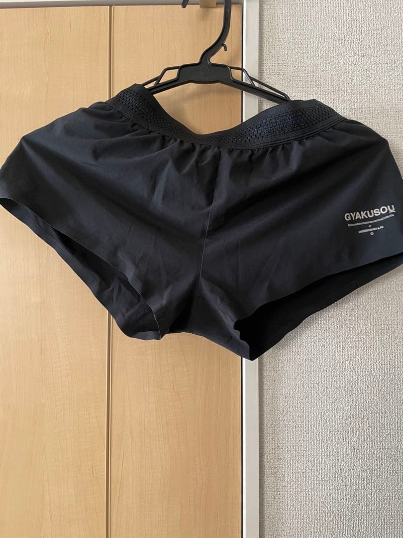 Nike GYAKUSOU 陸上用シャツ＆ショートパンツセット　Sサイズ