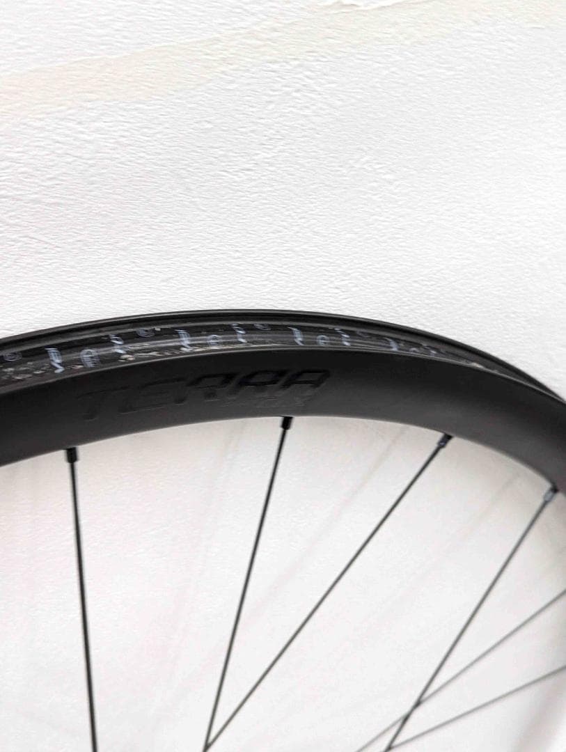 Roval Terra CLX Disc　カーボン　　カーボン G4ALX