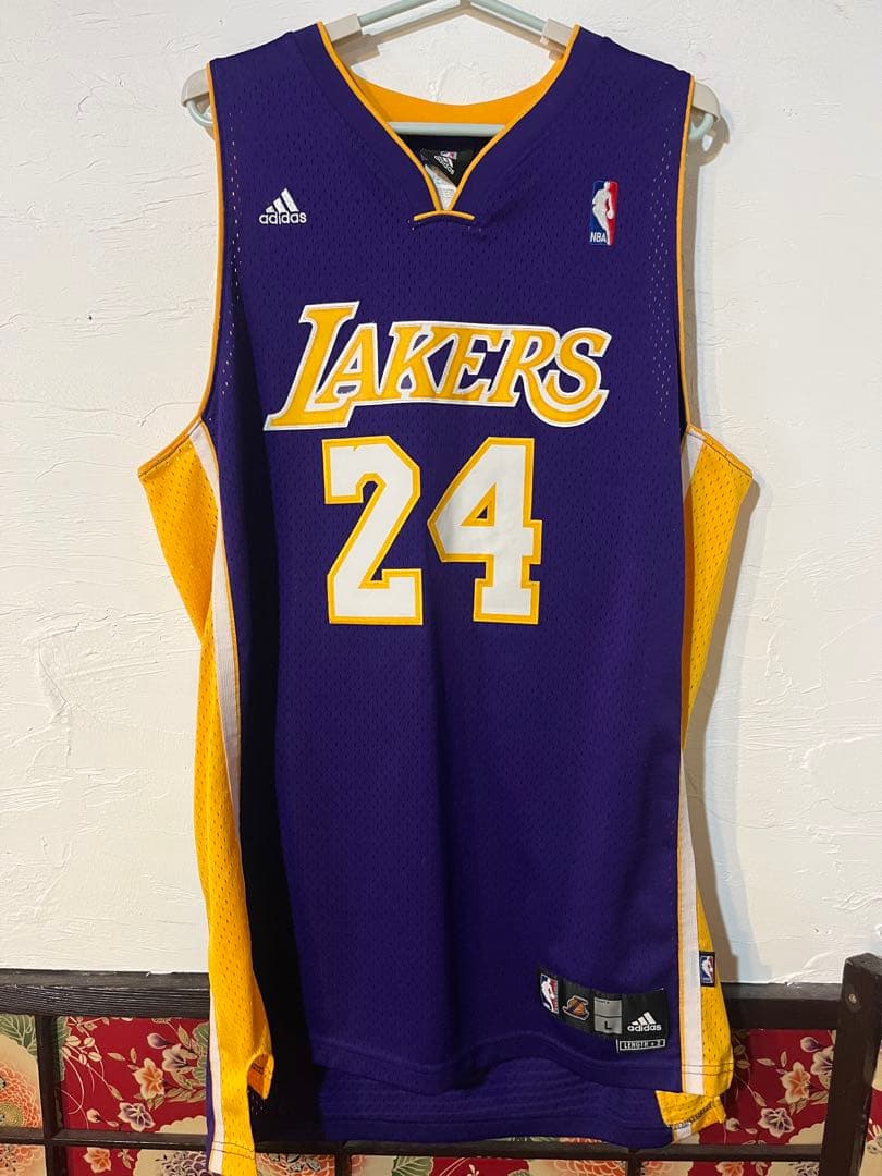 ロサンゼルスレイカーズ　コービーブライアント　オーセンティック　ユニフォーム