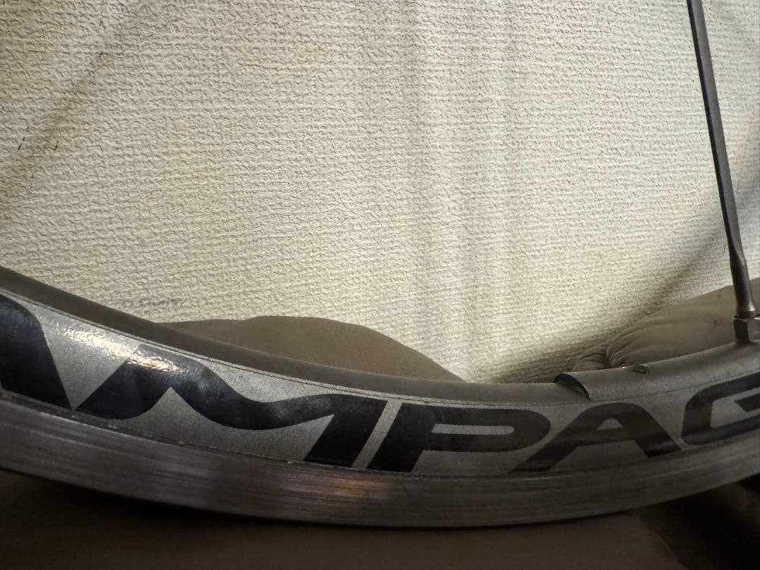 チタンカラー　CAMPAGNOLO SHAMAL ULTRA クリンチャー