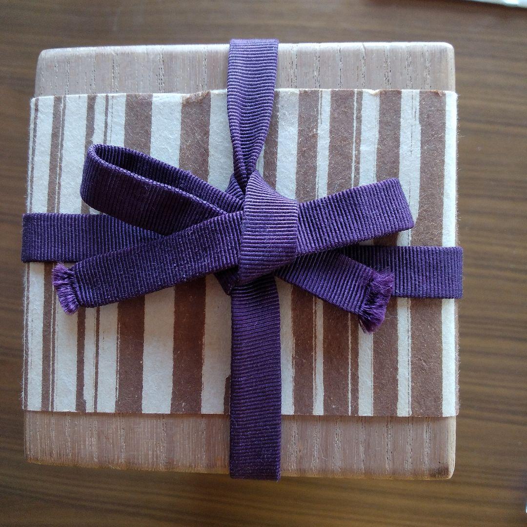 末岡信彦さんの梅之実図 徳利