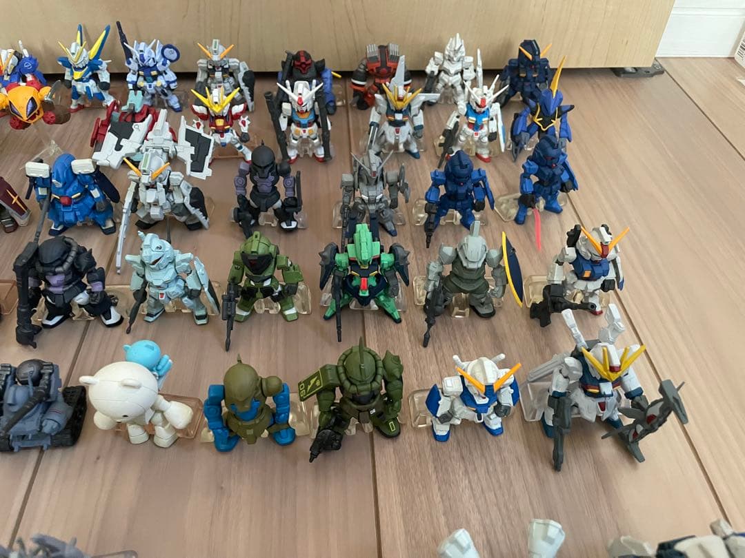 ガンダムコンバージ　約100 体　ジャンク　未開封あり
