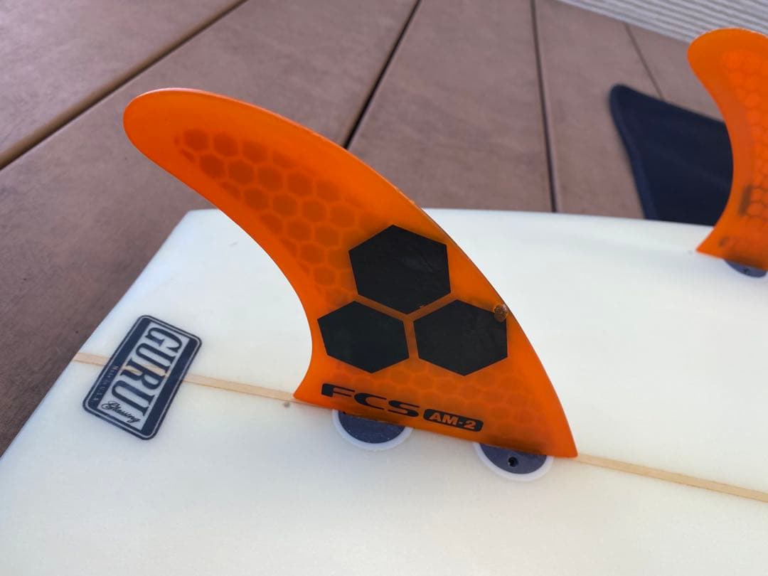 アルメリック ネックベアード2 5’8 チョップドテール AM2フィン付き