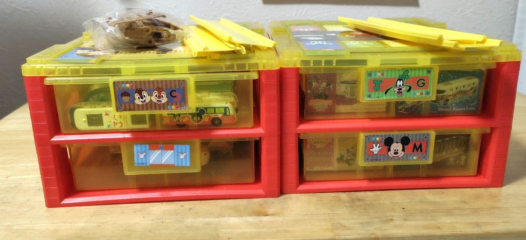 わ*い様 ディズニートミカ 46個　収納ケース付き